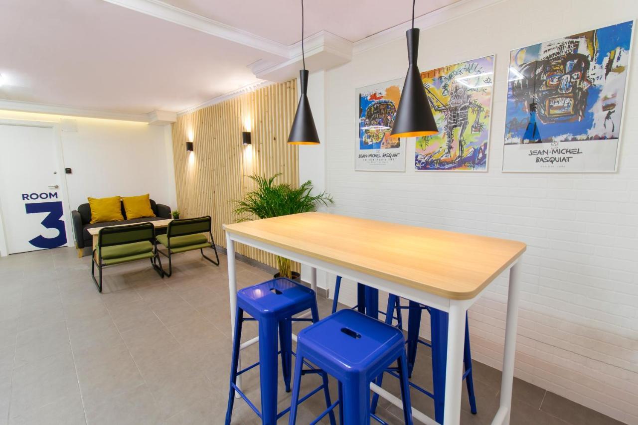 Koala Hostel Alicante Ngoại thất bức ảnh