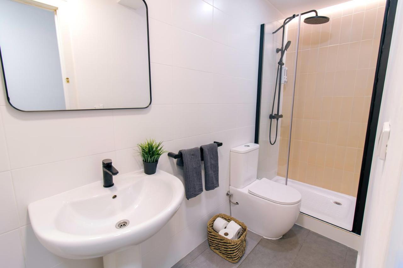 Koala Hostel Alicante Ngoại thất bức ảnh