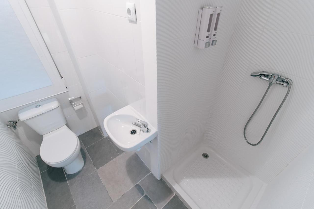 Koala Hostel Alicante Ngoại thất bức ảnh